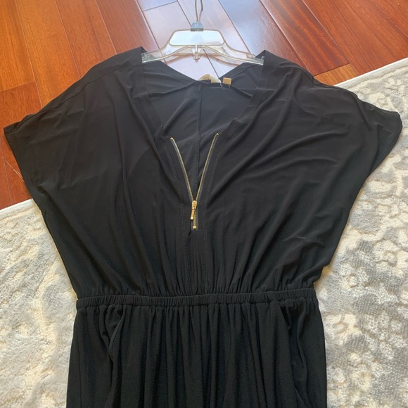 ๐ Emma & Michele Black Batwing Sleeve Jumpsuit - Picture 3 of 7